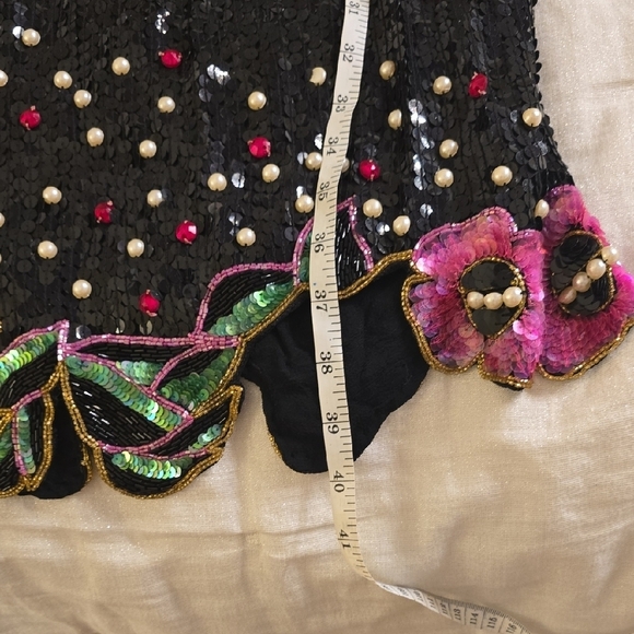 Judith Ann Silk Chic Black Sequin Dress with Floral Embellishments - Picture 10 of 16